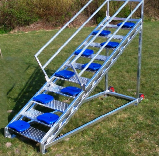 Judges Stand - Spitzer 10010-81