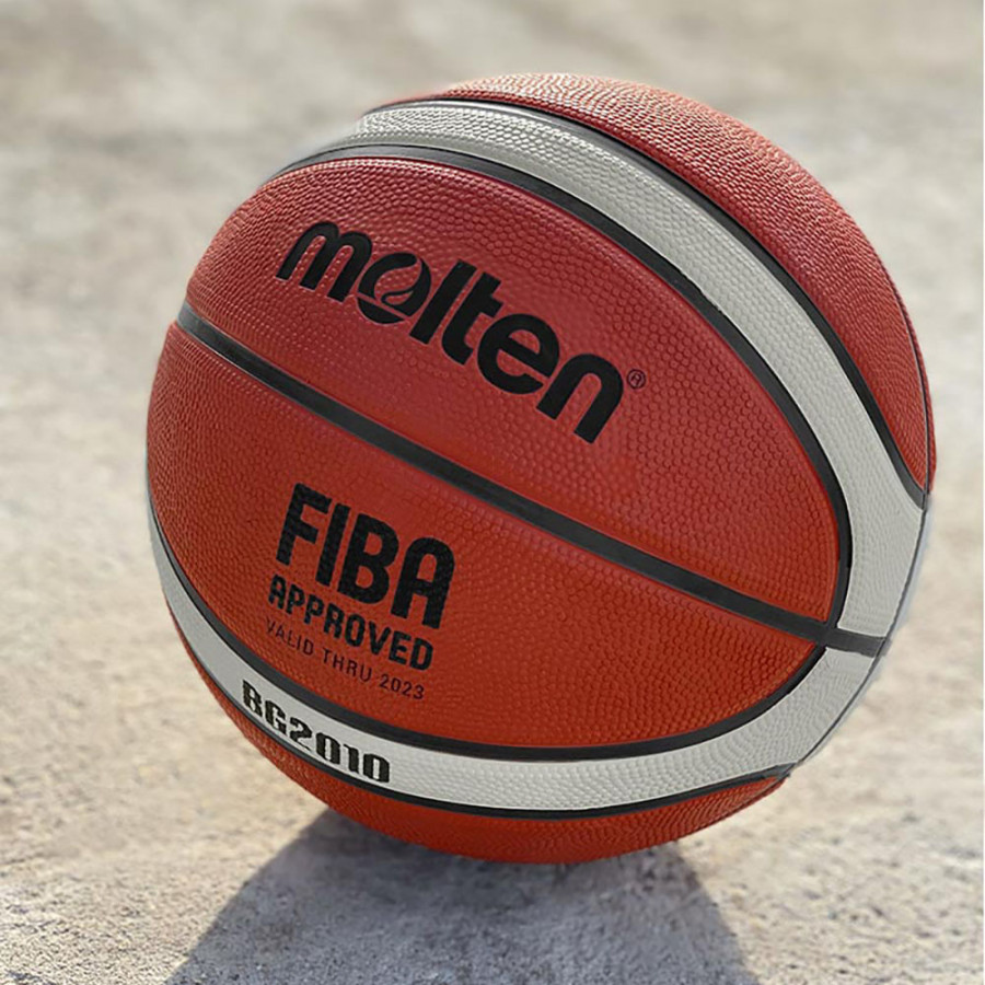Basketball Size 7 - Molten B7G2010 Rubber