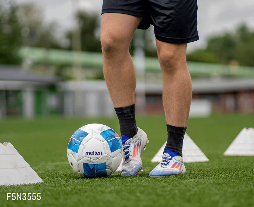 Football Size 5 - Molten F5N3555 (MSSM) (Fifa Quality Pro)