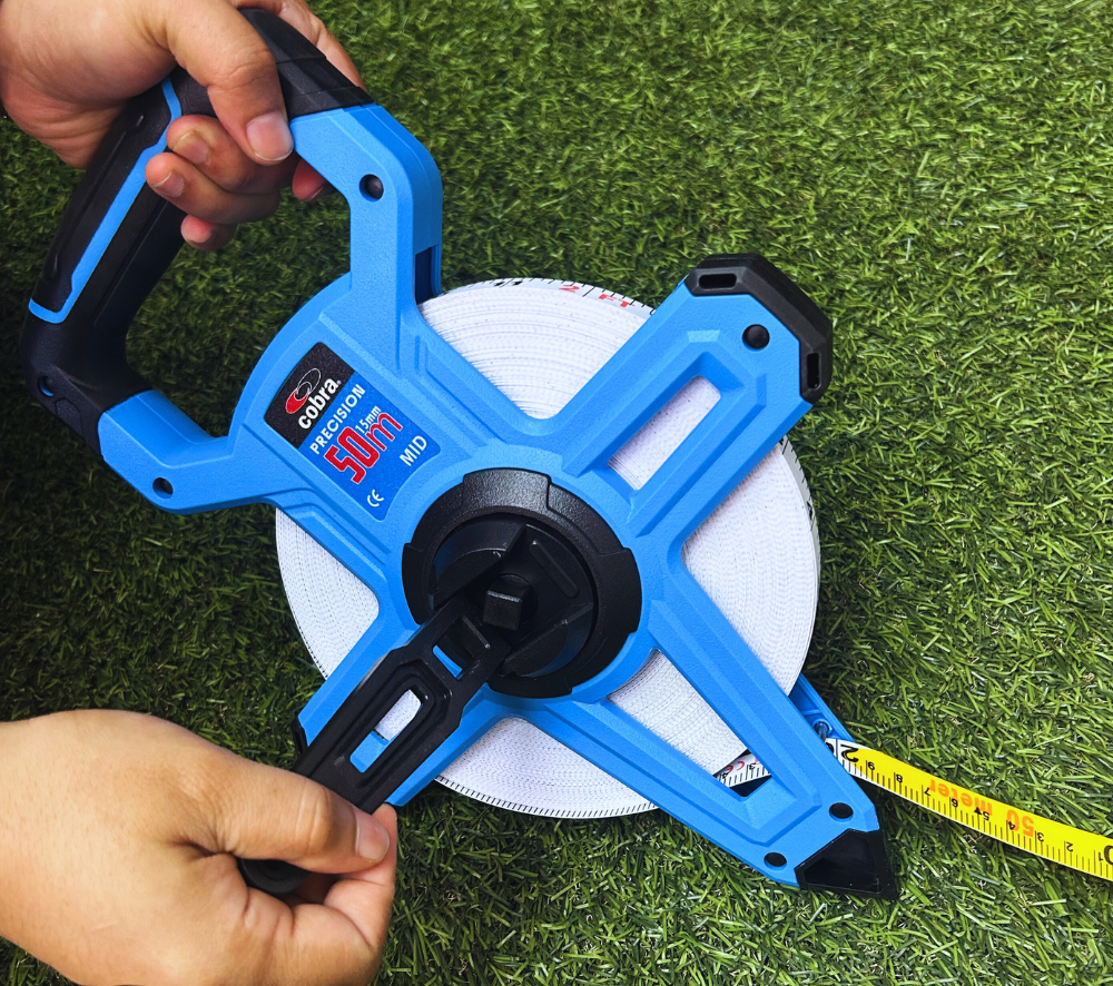 Measuring Tape - Cobra CQ