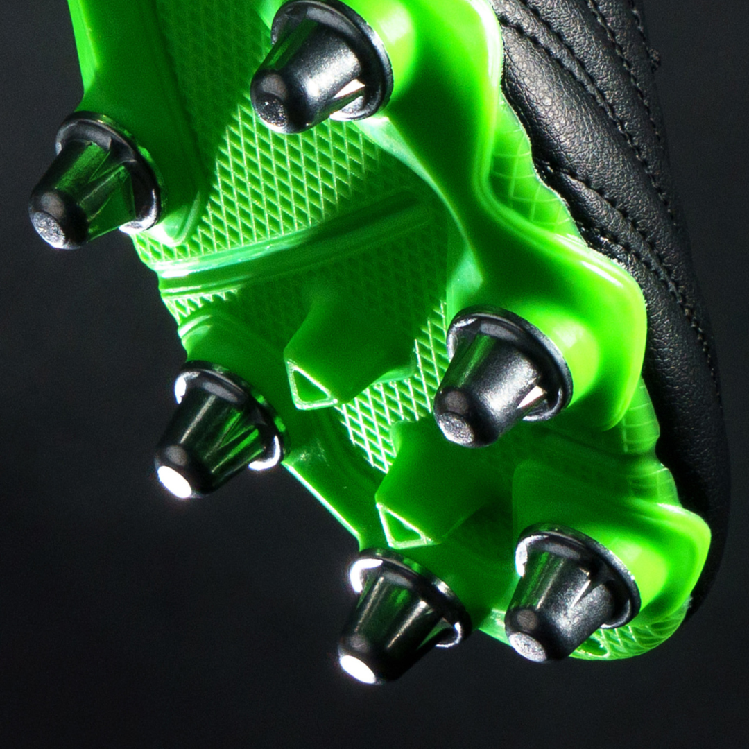 Rugby Boot Studs - Gilbert (Set of 16) KQ